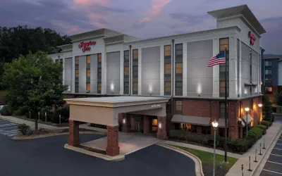 Photo 2 - Hampton Inn Atlanta-Mall Of Georgia