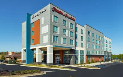 Photo 2 - Hampton Inn & Suites Fultondale Birmingham I 65, AL