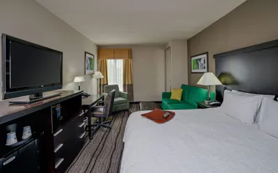 Photo 5 - Hampton Inn Bowie