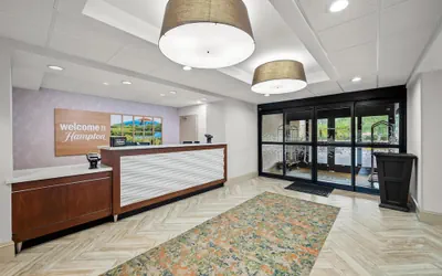Photo 3 - Hampton Inn - Naples - I-75
