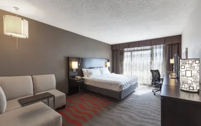 Photo 4 - Holiday Inn Austin Midtown by IHG