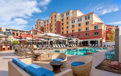 Photo 2 - Hilton Garden Inn Scottsdale Old Town