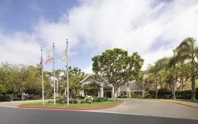 Photo 2 - Hilton Garden Inn LAX El Segundo