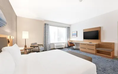 Photo 4 - Hilton Garden Inn LAX El Segundo