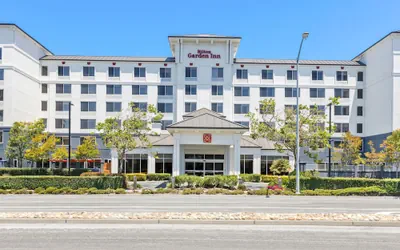 Photo 2 - Hilton Garden Inn San Mateo