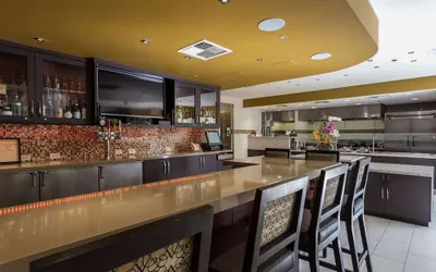 Photo 5 - Hilton Garden Inn San Mateo
