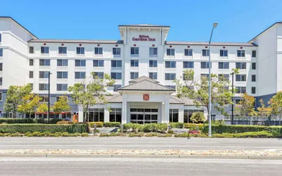 Photo 2 - Hilton Garden Inn San Mateo