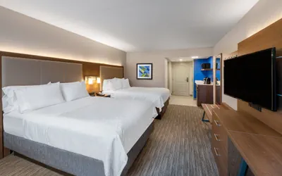 Photo 5 - Holiday Inn Express State College at Williamsburg Square by IHG