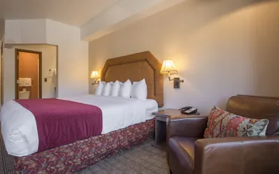Photo 4 - Table Mountain Inn