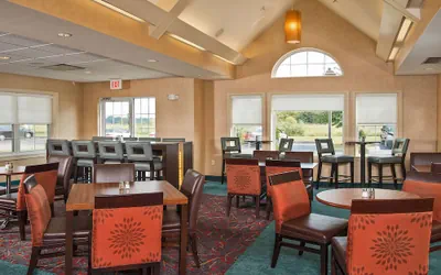 Photo 4 - Sonesta ES Suites Charleston