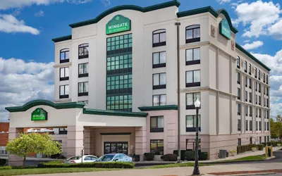 Photo 2 - Wingate by Wyndham Lima Downtown