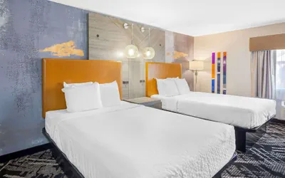 Photo 2 - Best Western Chambersburg