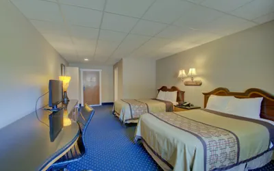 Photo 4 - Village Inn Annapolis MD