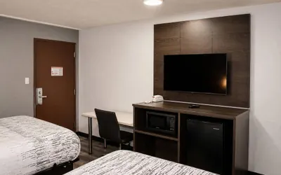 Photo 4 - Masters Inn Augusta at Washington Road