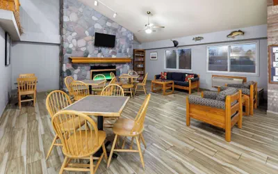 Photo 5 - AmericInn by Wyndham Oscoda Near AuSable River