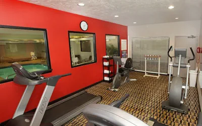 Photo 2 - Holiday Inn Express & Suites Ogden by IHG