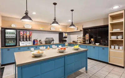 Photo 2 - Country Inn & Suites by Radisson, Dahlgren-King George, VA