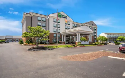Photo 2 - Holiday Inn Express Hotel & Suites Ocean City by IHG