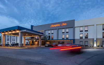 Photo 2 - Hampton Inn Waldorf