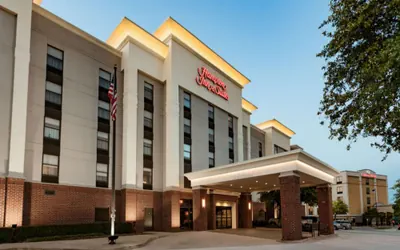 Photo 2 - Hampton Inn & Suites Dallas-DFW Airport North-Grapevine