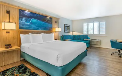 Photo 2 - Best Western Plus Capitola By-the-sea Inn & Suites