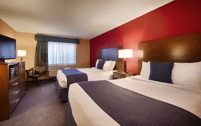 Photo 4 - Best Western Plus Brandywine Inn & Suites