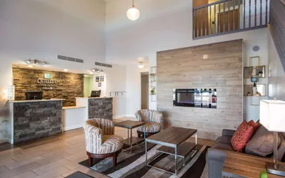 Photo 4 - Quality Inn & Suites Pueblo West