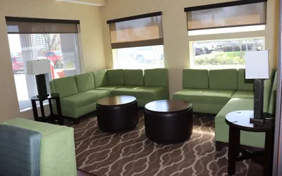 Photo 3 - Comfort Suites DFW Airport