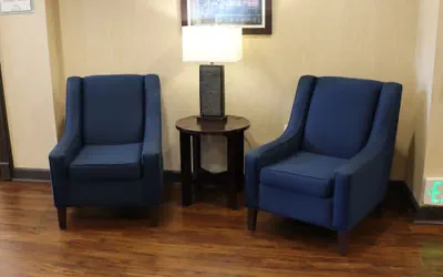 Photo 4 - Comfort Suites DFW Airport