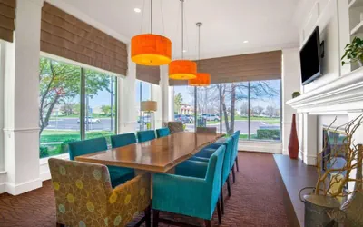 Photo 3 - Hilton Garden Inn Wichita