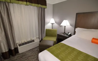 Photo 5 - Garner Hotel Liberal North by IHG