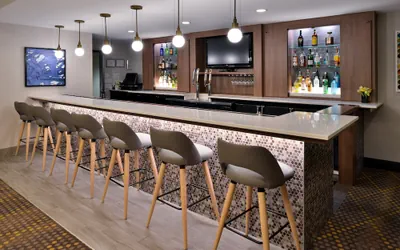 Photo 2 - Holiday Inn & Suites Overland Park-Conv Ctr by IHG