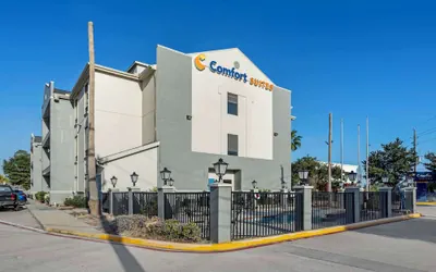 Photo 2 - Comfort Suites Houston NW - Vintage Park