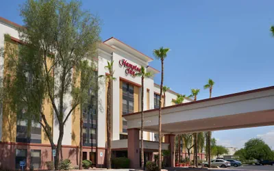 Photo 2 - Hampton Inn Phoenix/Glendale/Peoria