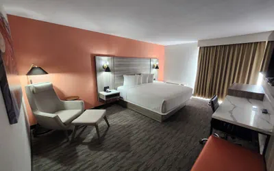 Photo 2 - The Grand Inn