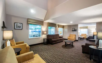 Photo 5 - Sleep Inn & Suites Green Bay South