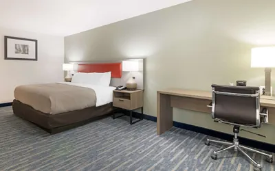 Photo 5 - Quality Inn Lebanon - Hanover