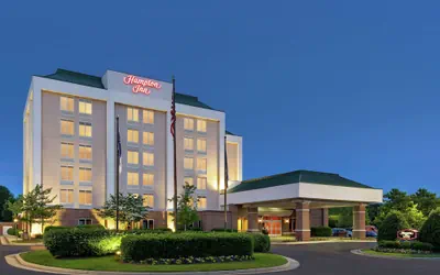 Photo 2 - Hampton Inn Dulles - Cascades
