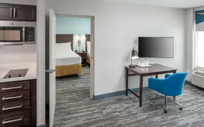Photo 5 - Hampton Inn & Suites by Hilton Miami-Doral/Dolphin Mall