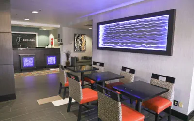 Photo 5 - Hampton Inn Muskogee