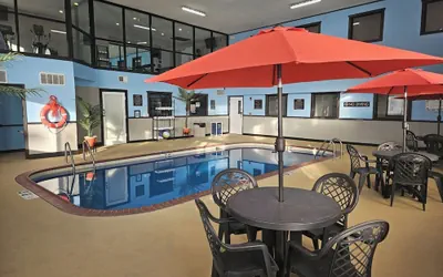 Photo 2 - Riverview Inn & Suites, an Ascend Collection Hotel