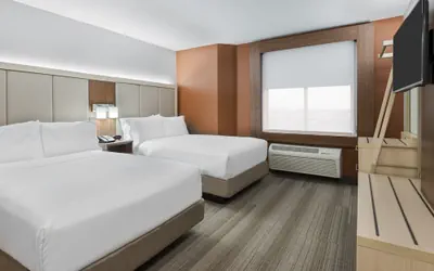 Photo 5 - Holiday Inn Express & Suites Nearest Universal Orlando by IHG