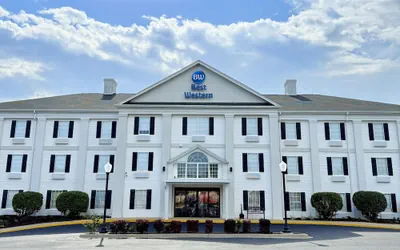 Photo 2 - Best Western of Crestview
