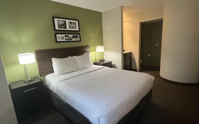 Photo 4 - SureStay by Best Western Roseburg