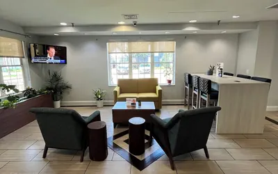 Photo 3 - MainStay Suites Sterling near Dulles Town Center