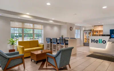 Photo 4 - MainStay Suites Sterling near Dulles Town Center