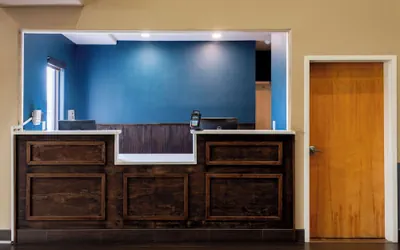 Photo 4 - Sonesta Essential - Baton Rouge Airport