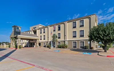 Photo 2 - Comfort Inn Corsicana East