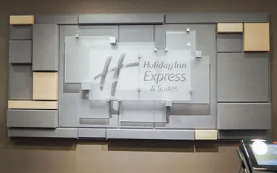 Photo 3 - Holiday Inn Express & Suites Blacksburg - University Area by IHG