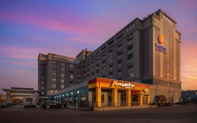 Photo 2 - Comfort Inn & Suites Logan International Airport